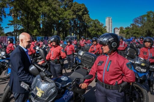 Se entregaron 30 nuevas motos para la policía de la Ciudad