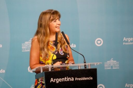 La portavoz de la Presidencia, Gabriela Cerruti destacó el impacto económico de la temporada de verano 2023.