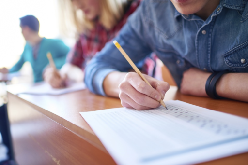 Terminá la Secundaria: más de 50 mil personas se inscribieron al programa