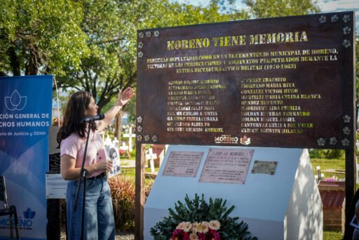 Se realizó un homenaje a las víctimas de la última dictadura cívico-militar en el cementerio municipal